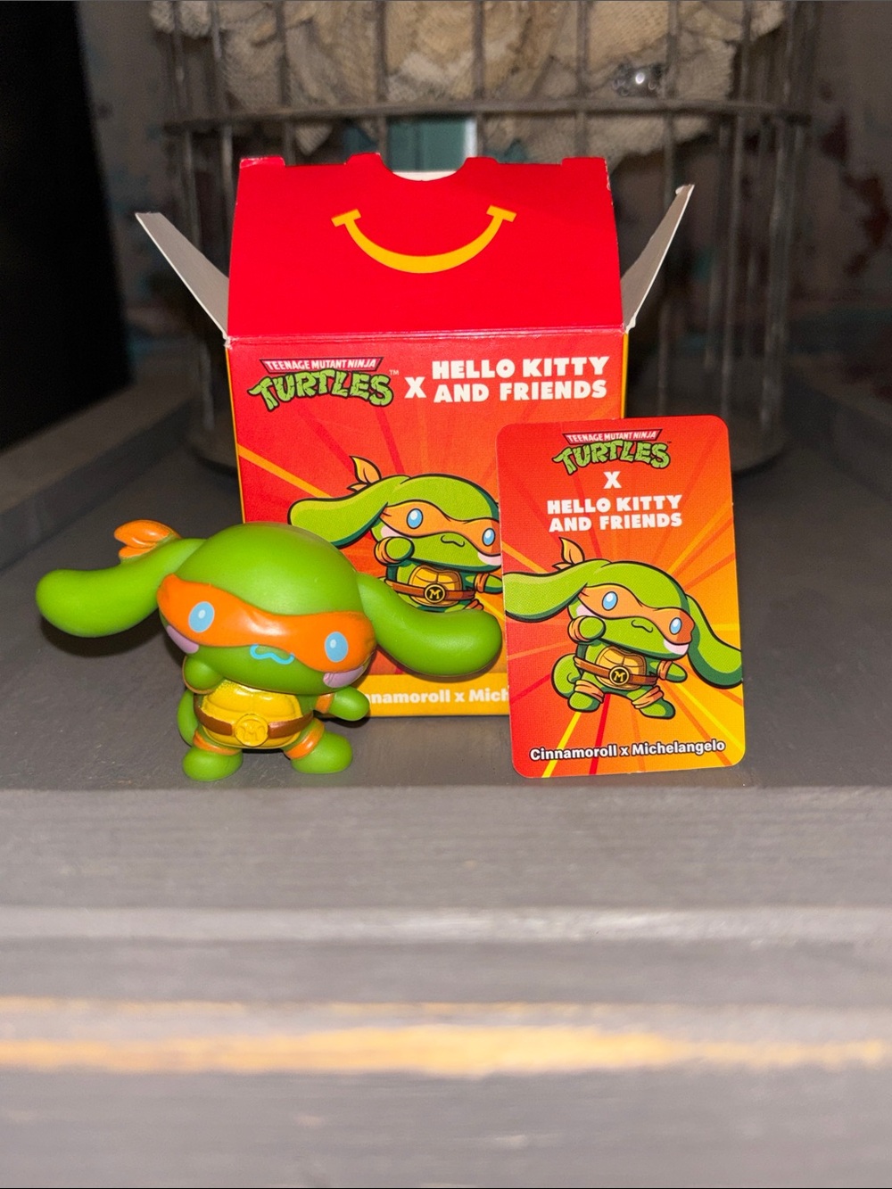 2025 Hello Kitty - Sanrio Cinnamon Roll Happy Meal toy TMNT -Michelangelo  NEW